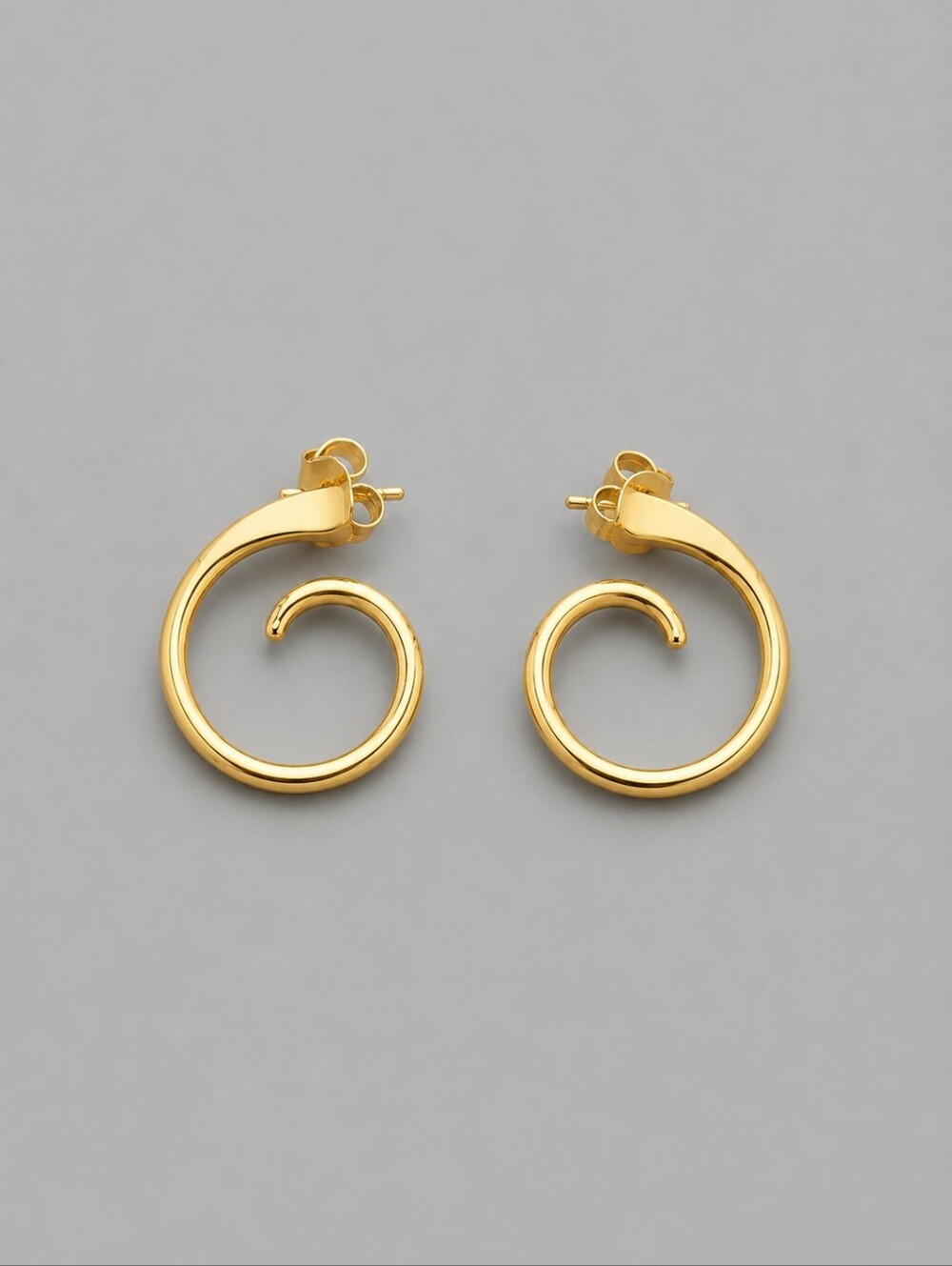 3/$30 VTG Goldtone Swirl Post Earrings